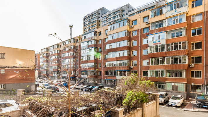 高法大院外景图