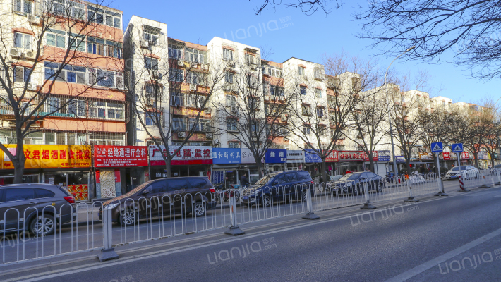 滨河西里南区外景图