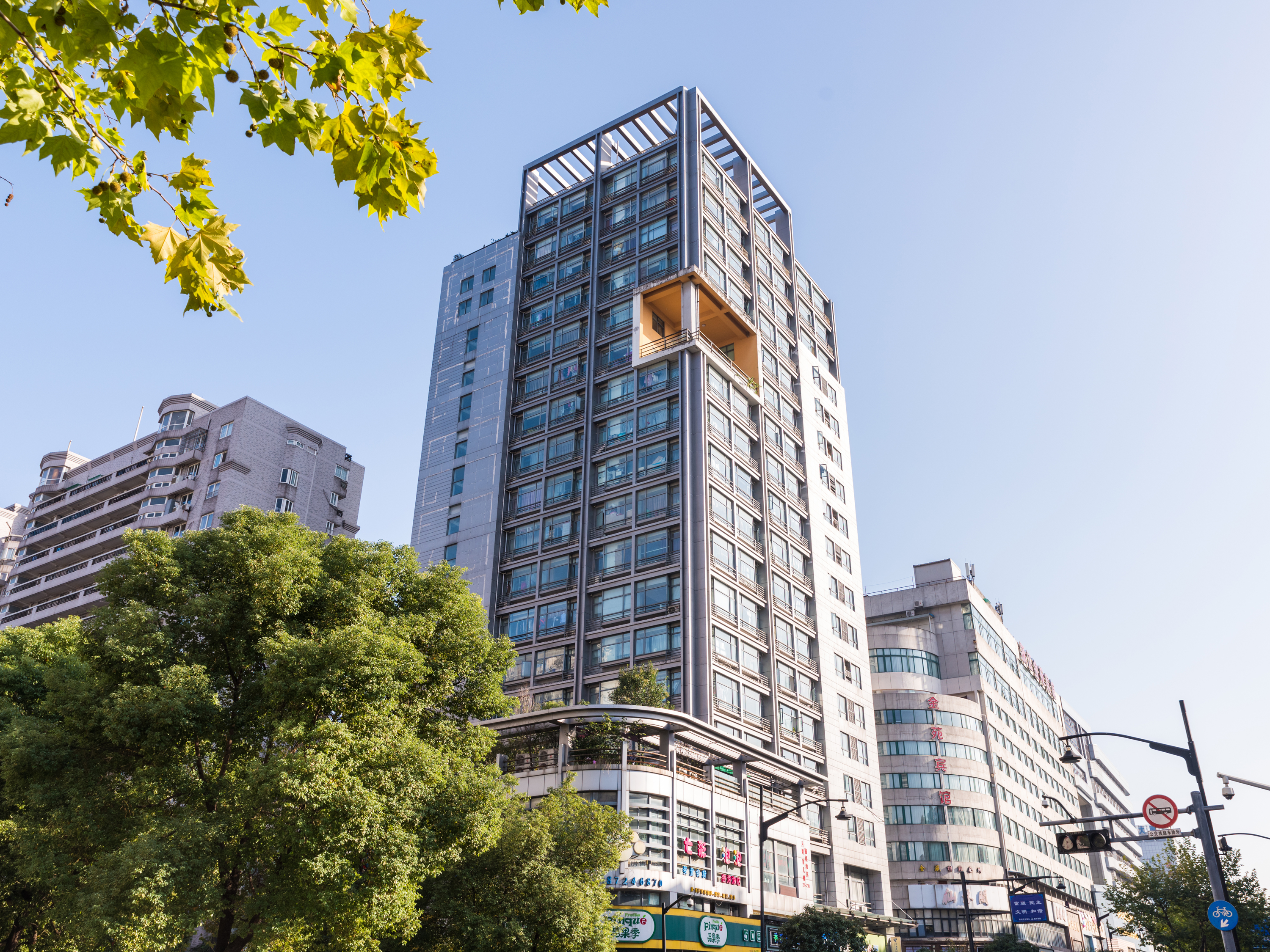 XianLinfuzuo compound photo 4