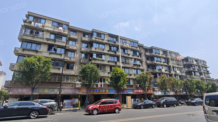 沁苑一村外景图