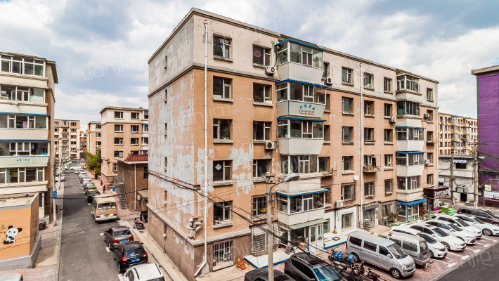 吉林日报宿舍外景图