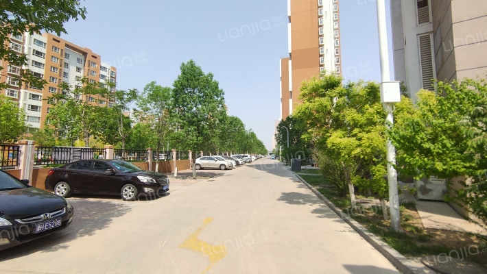 求实南里外景图