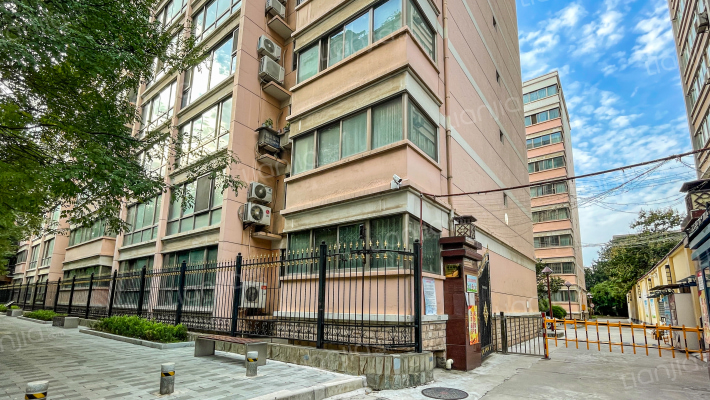 梁家牌楼7号院外景图