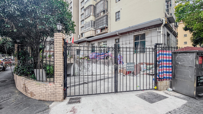 东业大厦外景图