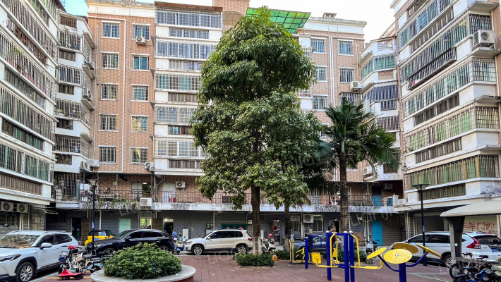 荣发新村外景图