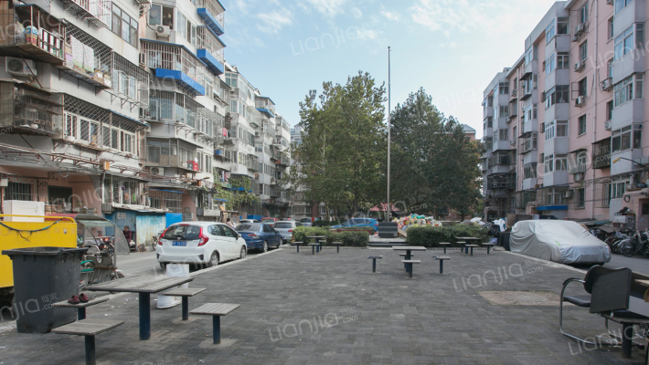 广安门外南街外景图