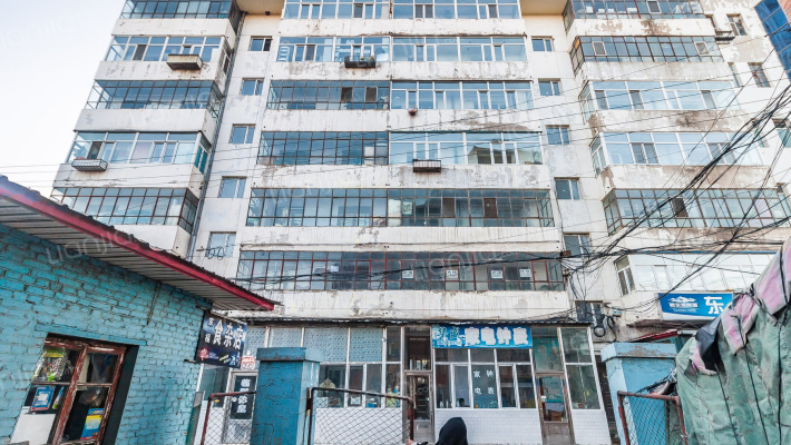 佳丽里家属楼外景图