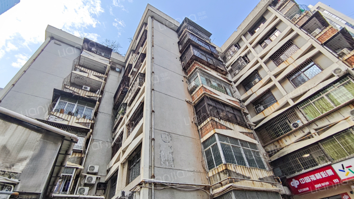 凤凰路166号大院外景图