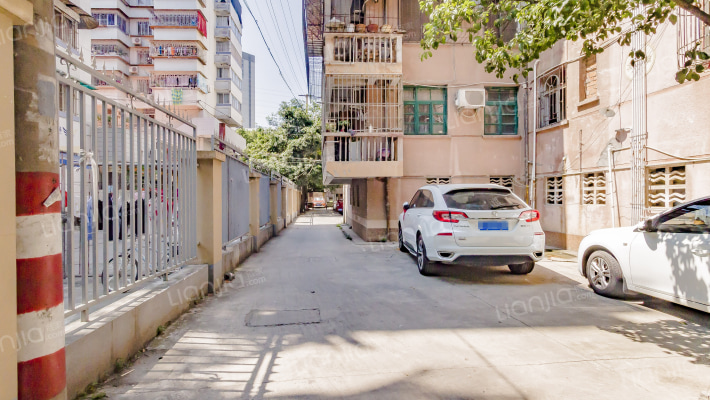 环南一村外景图