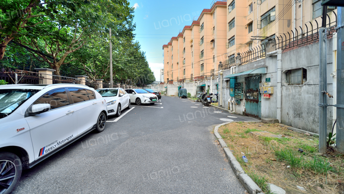 上南十一村外景图