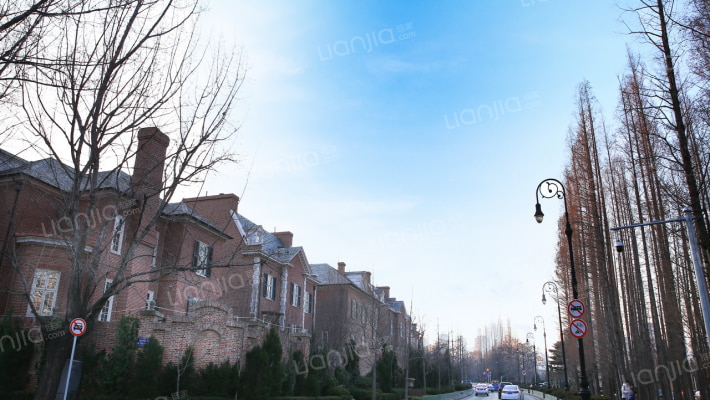 39中七七街外景图