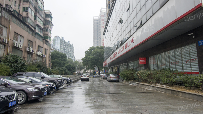 新时代广场外景图