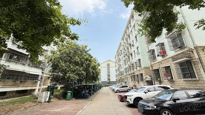 东虹花苑西苑外景图