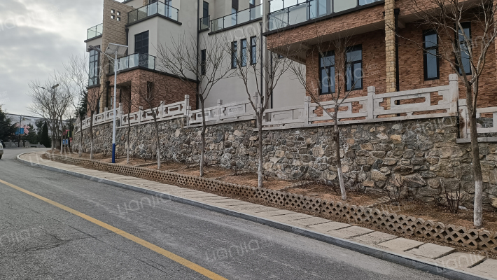 寿峰山莊外景图