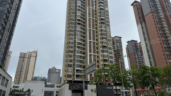 万隆大厦外景图