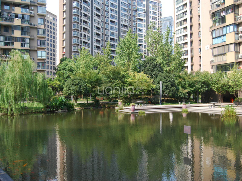 Linfeng Garden compound photo 21