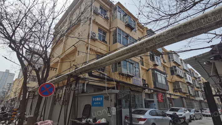 省七局宿舍外景图