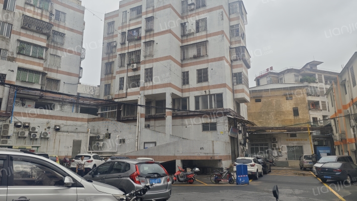 南庄粮所商住楼外景图