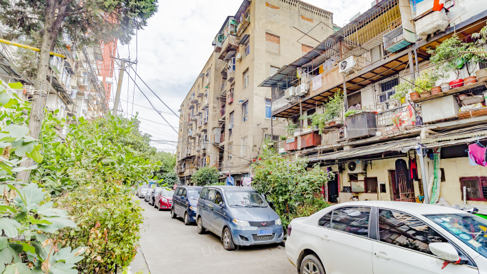 香江社区八一三小区外景图