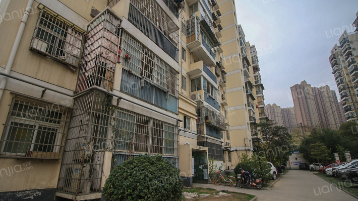 德安苑园小区外景图