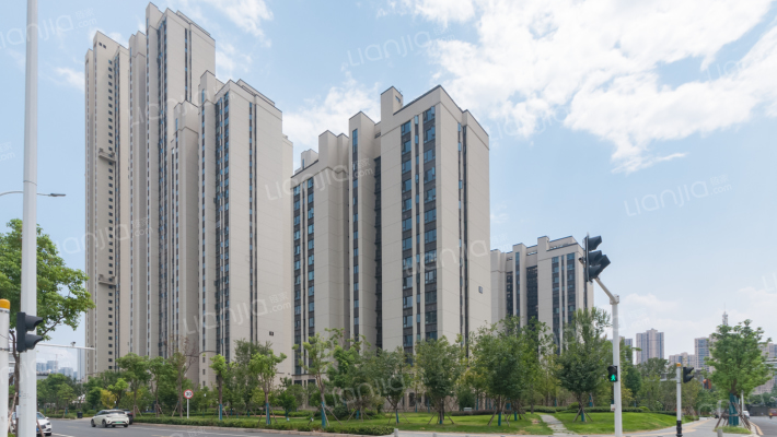 保利庭瑞阅江台沁园外景图