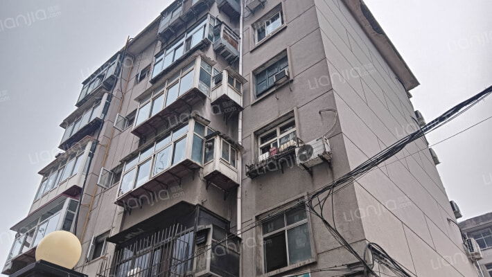 玻璃厂宿舍外景图