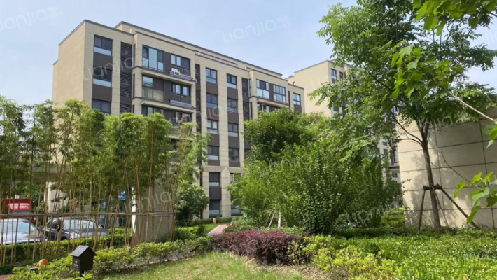 朗绿花园外景图