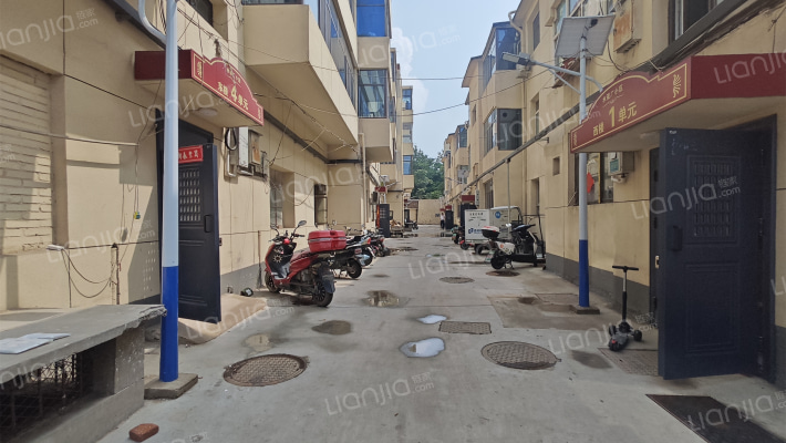 水泵厂小区外景图