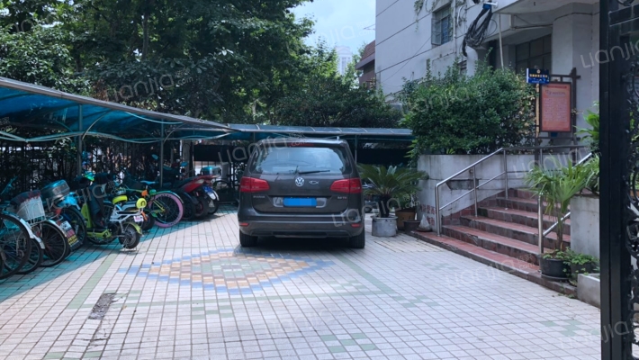 乐山大楼外景图