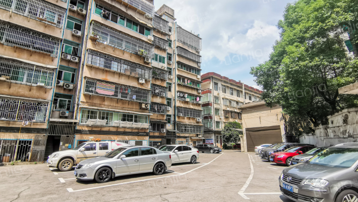 环卫局宿舍外景图