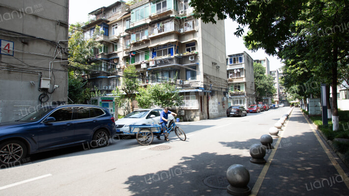 清江东路188号外景图