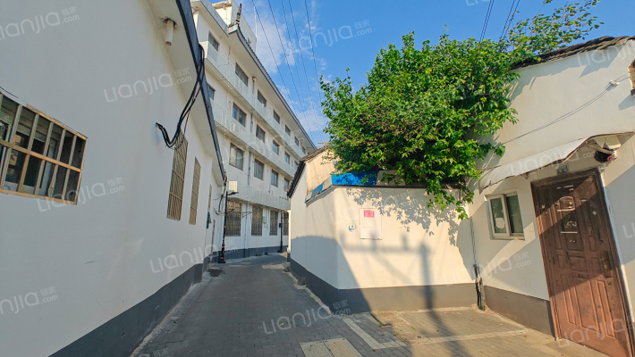 大铁局弄外景图