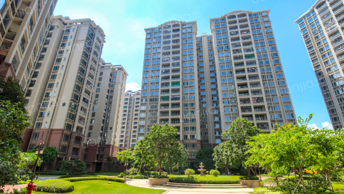 丽日湖逸家园一期外景图