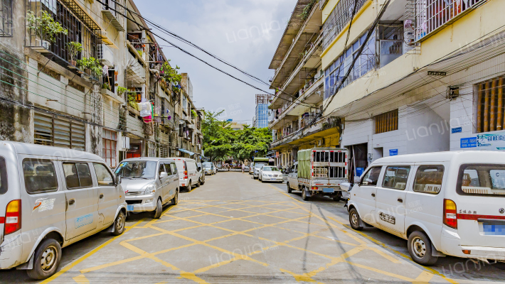 东风小区外景图
