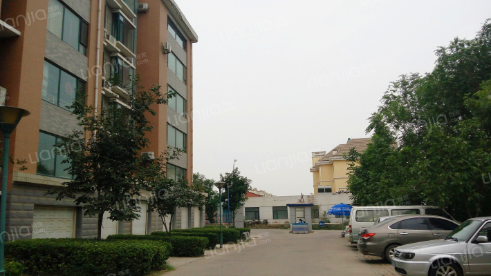 药山警苑西区外景图