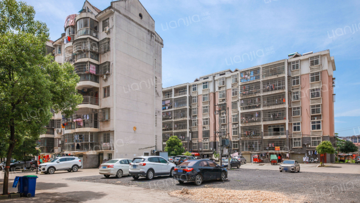 小蓝安居小区外景图