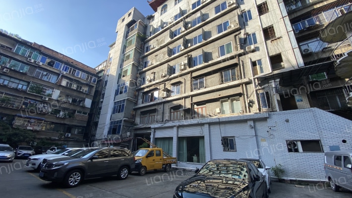 石化宾馆外景图