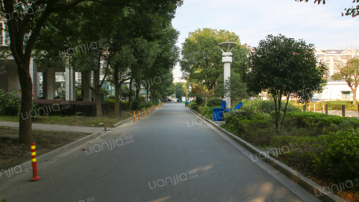 越湖花园外景图