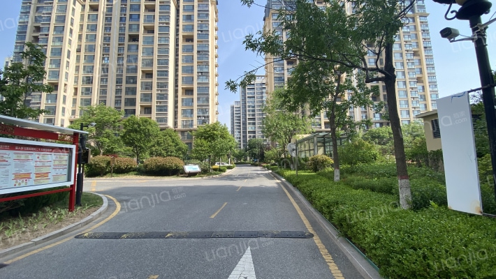 港中旅蓝谷壹号外景图