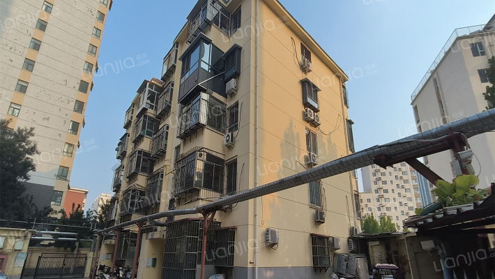 石铁分局宿舍（副四十七）外景图