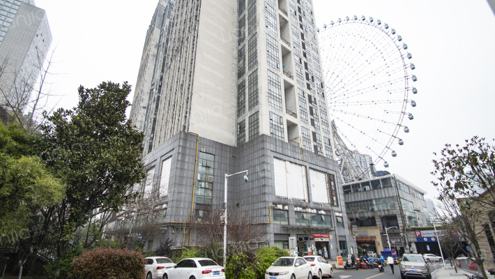 摩天一号外景图