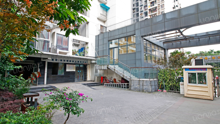 嘉铠街坊邻居外景图