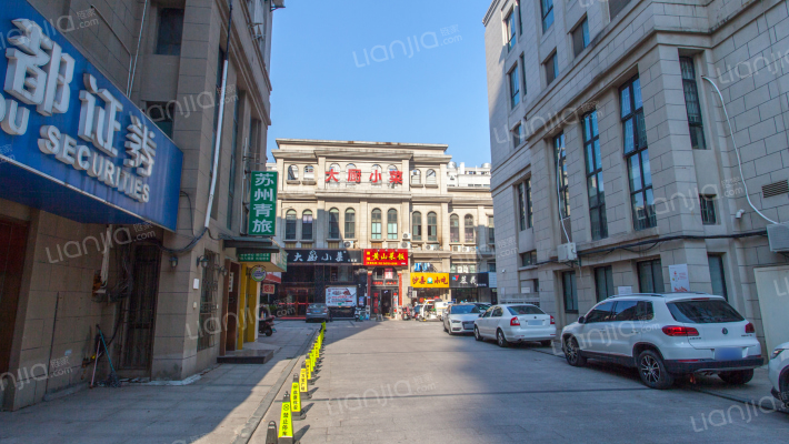 邻里广场外景图