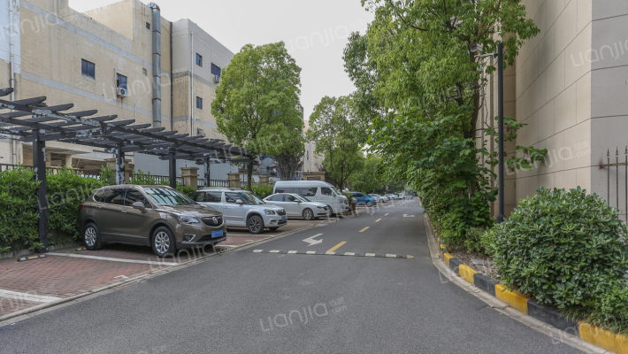 新城馥华里外景图