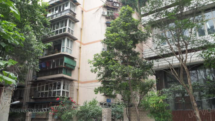 十二桥路37号外景图