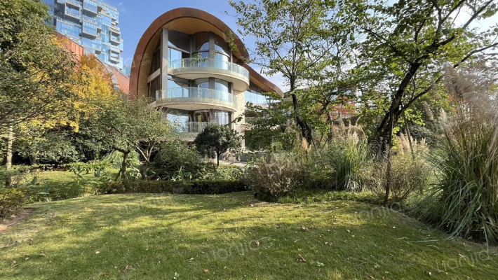 麓湖生态城黑蝶贝外景图