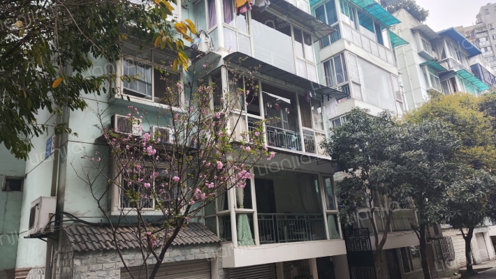 书香门第外景图