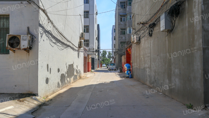 安居小区外景图