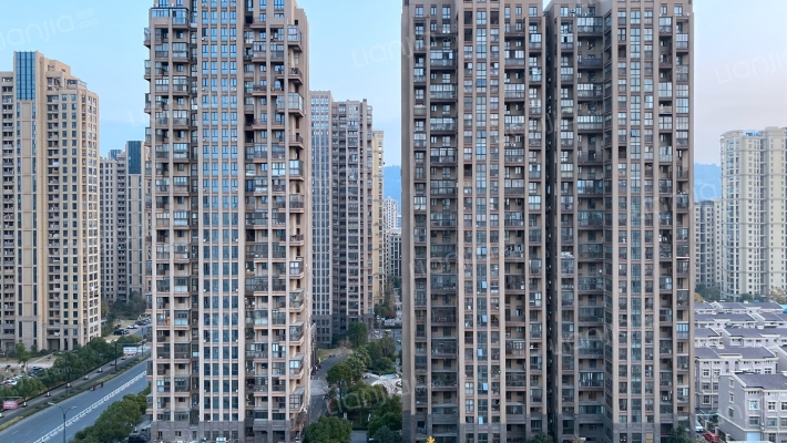 蓝江晶品阁外景图