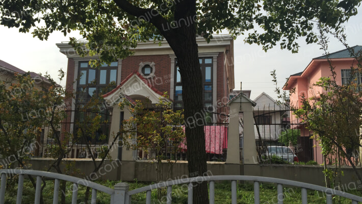 宝宸花园外景图